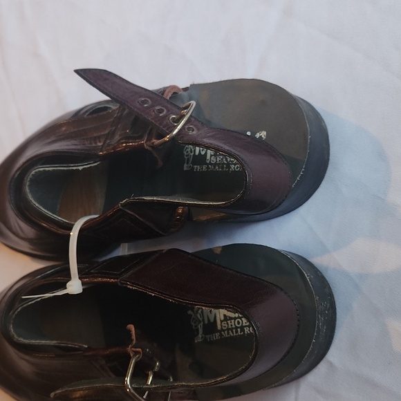 Mr BIG Stylish Black Men's Sandals - Picture 3 of 7